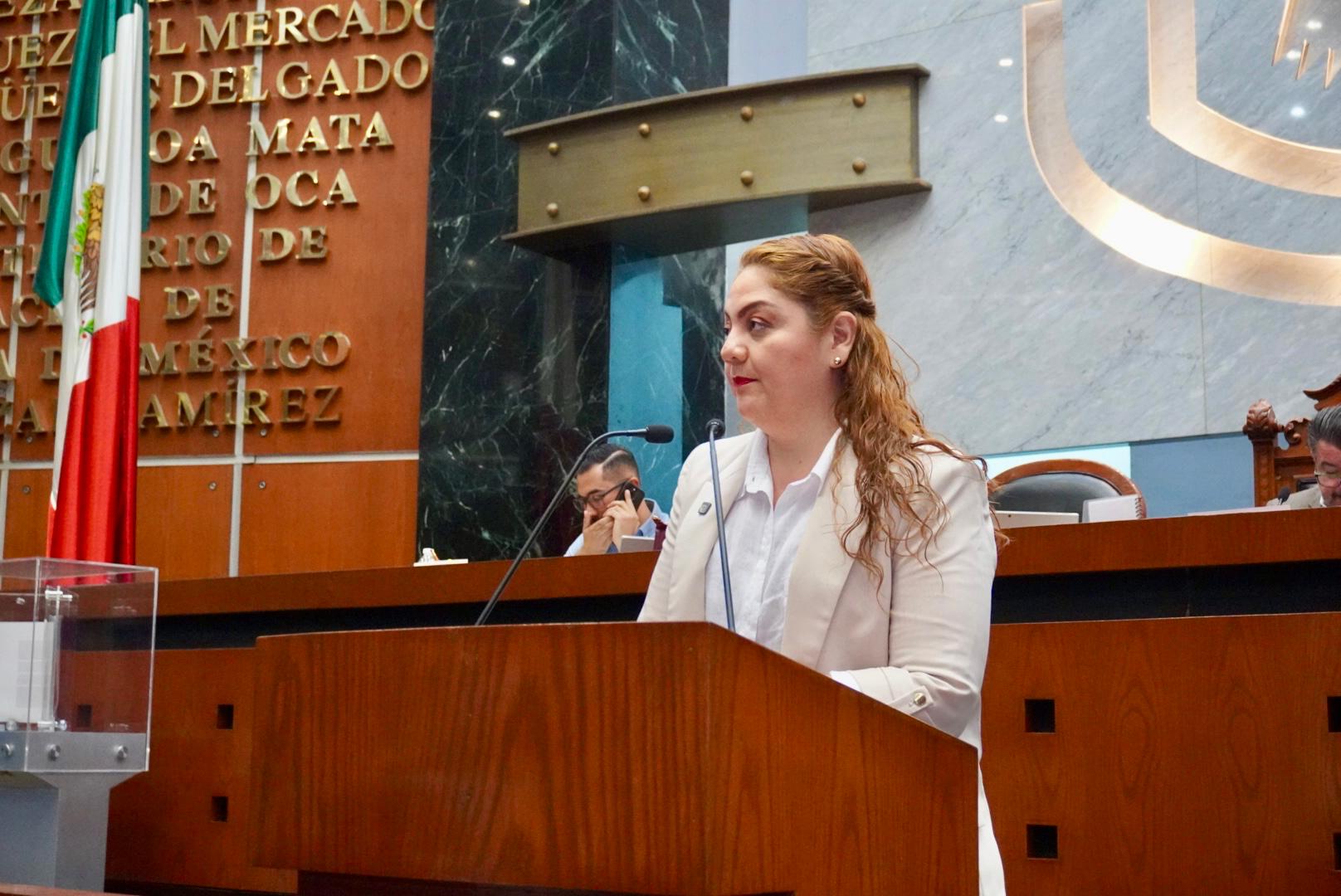 Diputada Erika Guillén llama a dignificar el arte y fortalecer políticas culturales en Guerrero