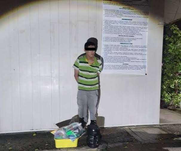 img_6994 Detienen a hombre por robo en telesecundaria de Chilpancingo