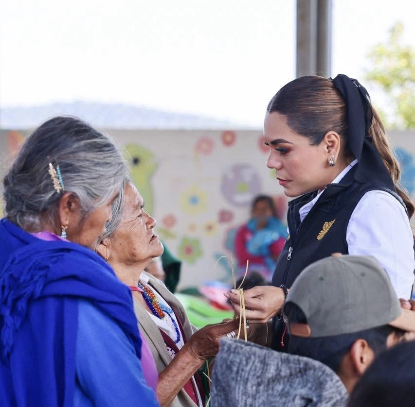 “No los vamos a dejar solos”, dicen la gobernadora de Guerrero y la secretaria de Gobernación a desplazados