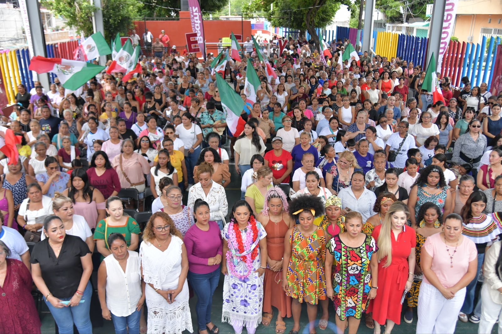Más de mil mujeres cierran filas con Claudia Sheinbaum y Beatriz Mojica en La Progreso