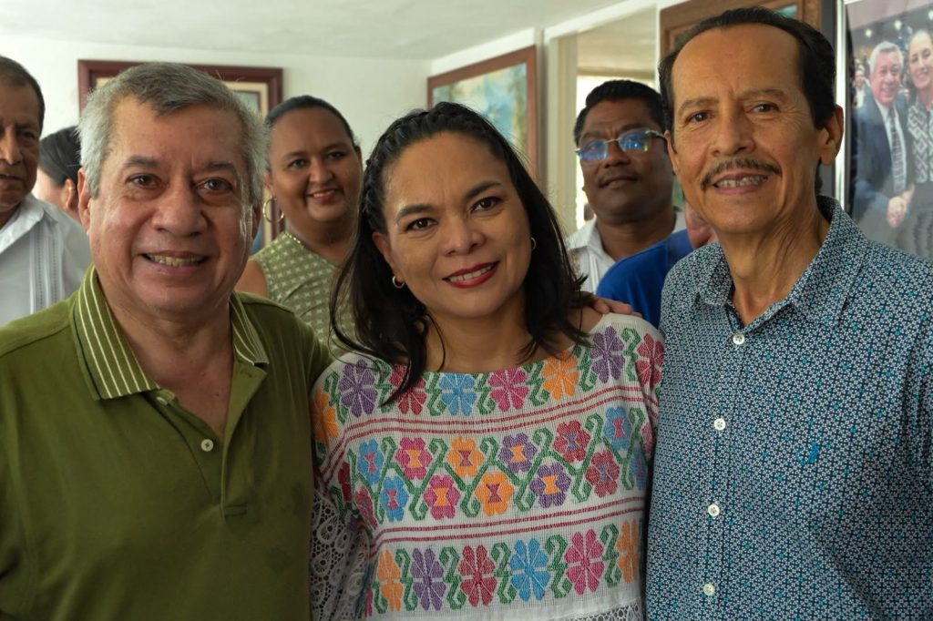 b2ba9994-18ec-4914-8ddc-51d53f82f82e-1024x682 Sigue sumando fuerzas Beatriz Mojica; equipo de Marcial Rodríguez le refrenda respaldo