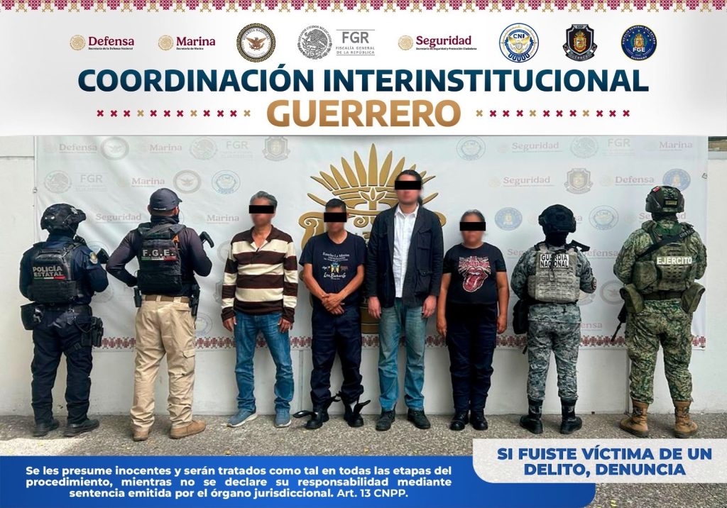 5f26d580-2ade-484d-bbb4-3aea1e88ec2d-1024x716 Detienen a mandos del C2 y policías de Taxco por presunta colusión con La Familia Michoacana