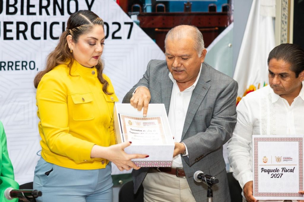 80f3cf1e-5a65-484a-ac9a-0965bbb2e217-1024x683 Recibe el Congreso el 5º Informe de Gobierno y el proyecto de egresos de 2027